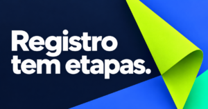 Frase Registro tem etapas. em letras brancas sobre navy, com plano azul e volume dobrado verde-lima na lateral.